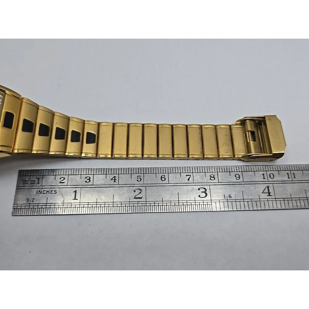 Swiston SW2001M Mens 18K Electro Plated Gold Crystal Tank Watch New Battery